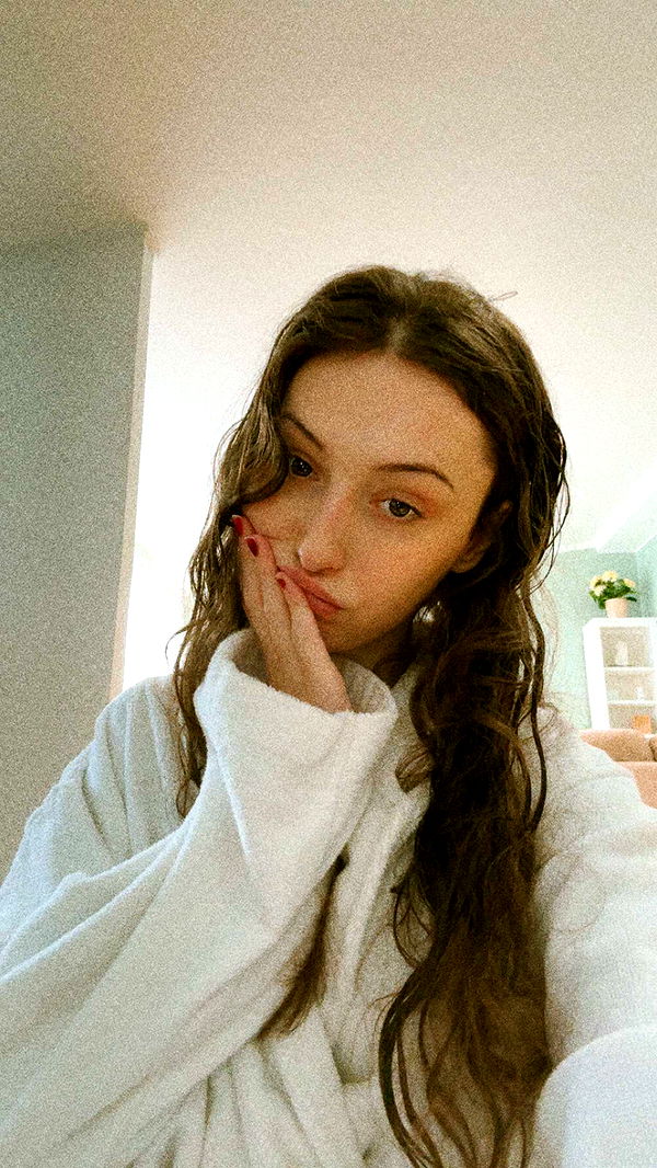 mathilda_bergs image ~ Altpins