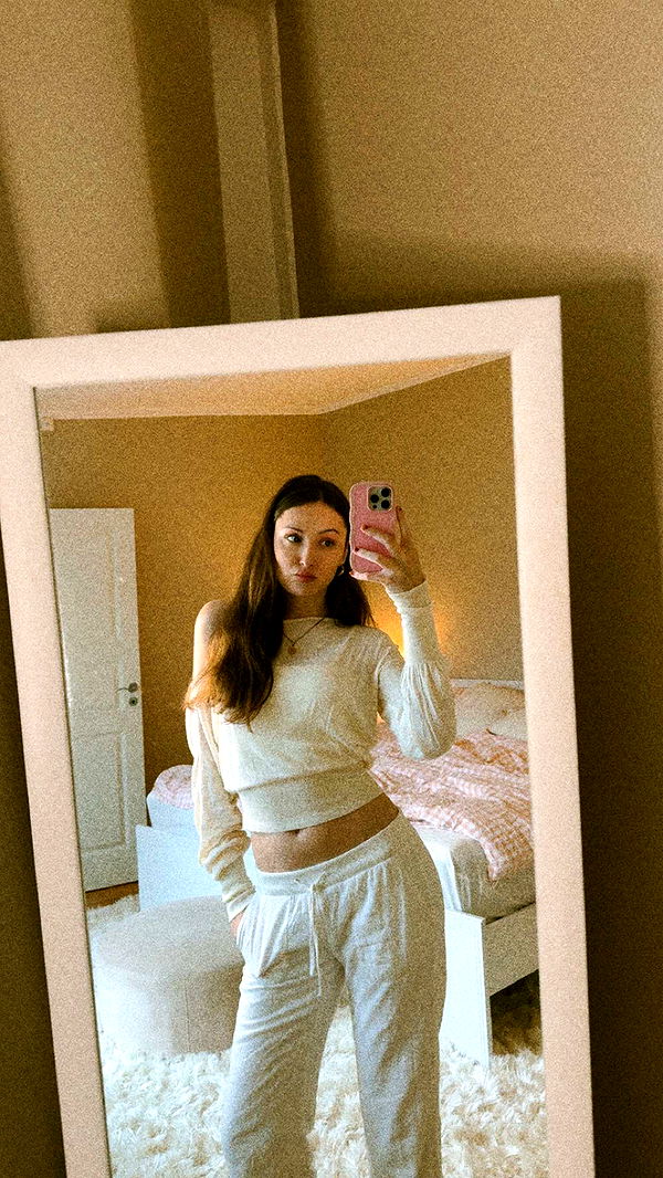 mathilda_bergs image ~ Altpins