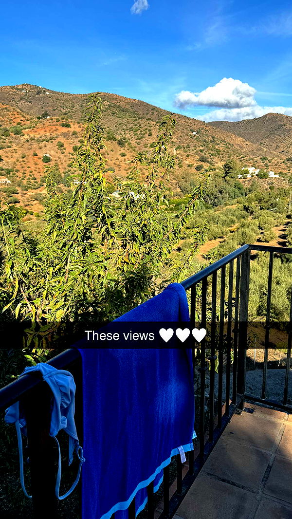 mathilda_bergs image ~ Altpins