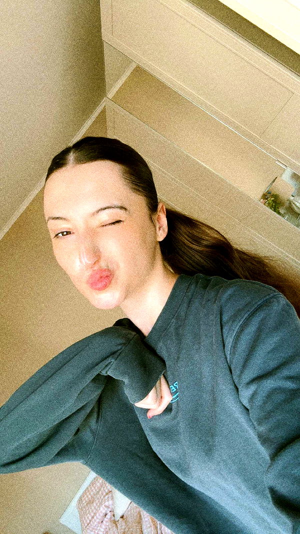 mathilda_bergs image ~ Altpins