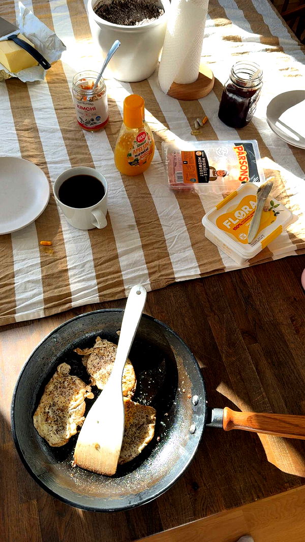 mathilda_bergs image ~ Altpins