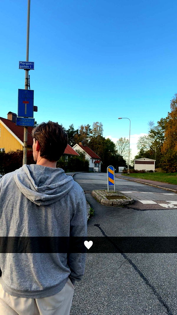 mathilda_bergs image ~ Altpins