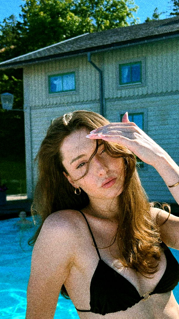 mathilda_bergs image ~ Altpins