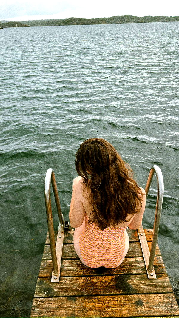 mathilda_bergs image ~ Altpins