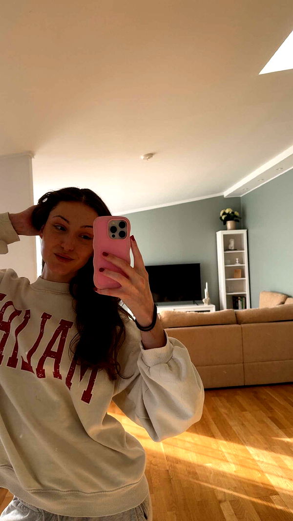 mathilda_bergs image ~ Altpins