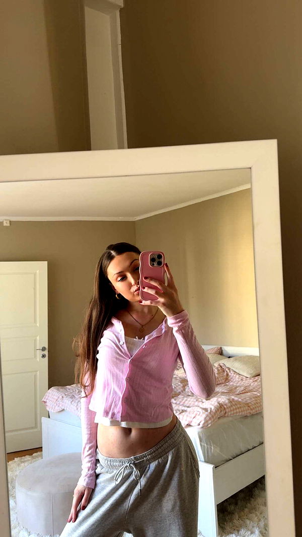 mathilda_bergs image ~ Altpins