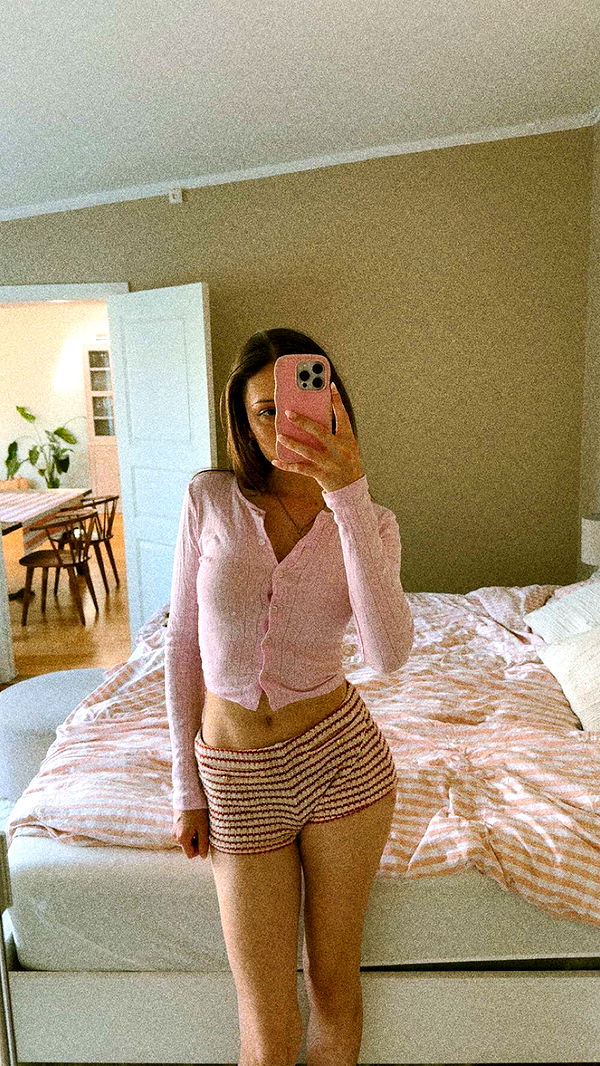 mathilda_bergs image ~ Altpins