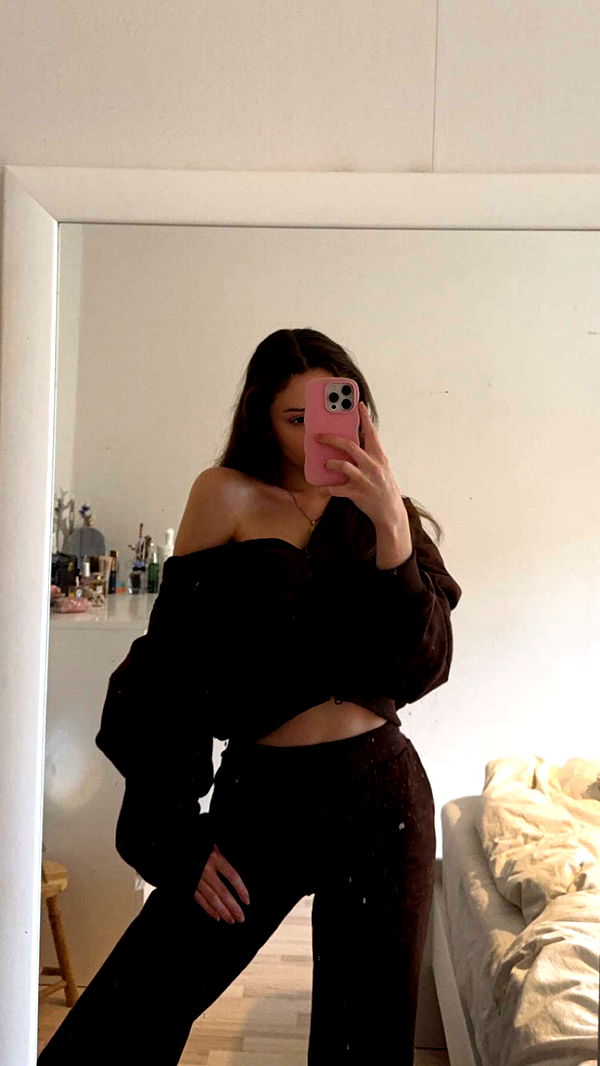 mathilda_bergs image ~ Altpins