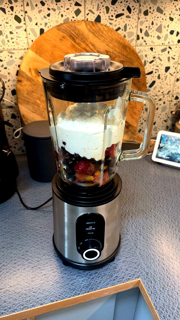 mathilda_bergs image ~ Altpins