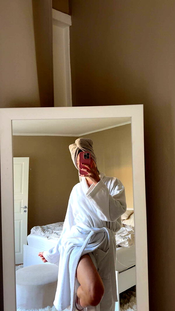 mathilda_bergs image ~ Altpins