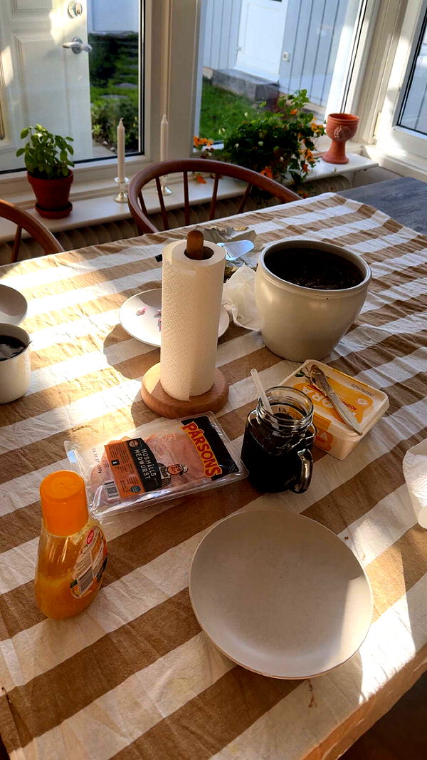 mathilda_bergs image ~ Altpins