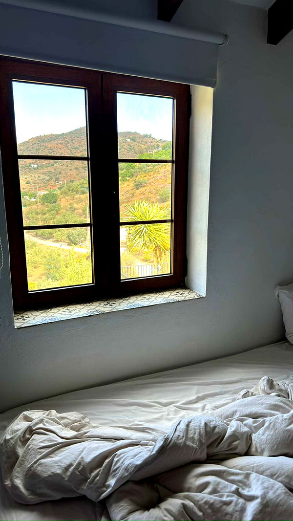 mathilda_bergs image ~ Altpins