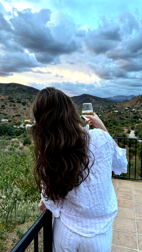 mathilda_bergs image ~ Altpins