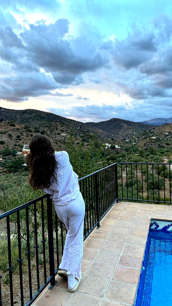 mathilda_bergs image ~ Altpins