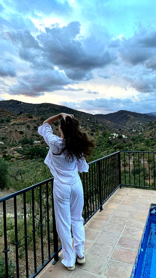 mathilda_bergs image ~ Altpins