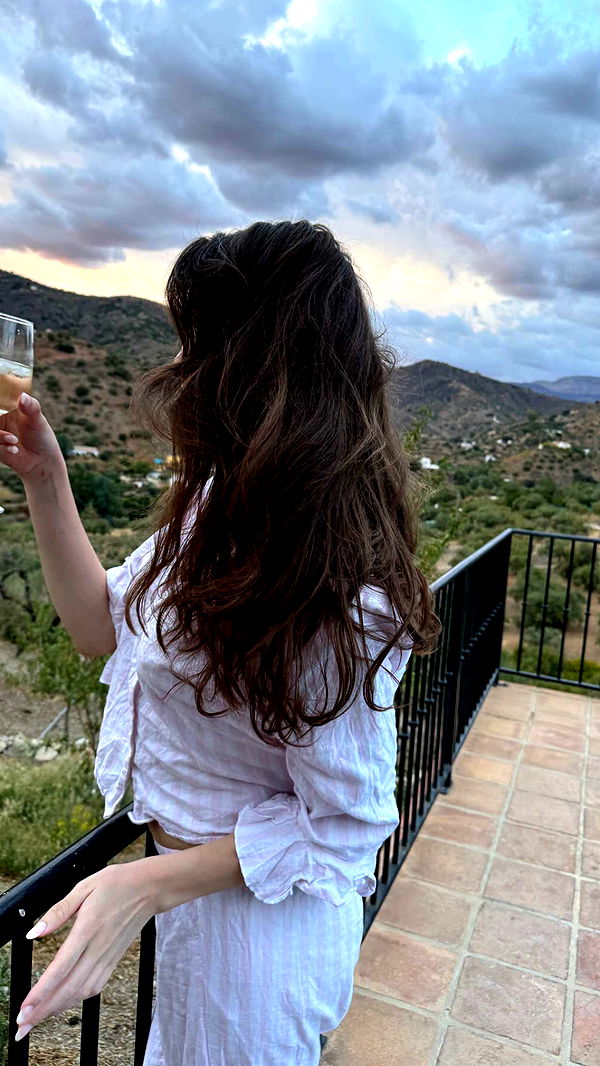 mathilda_bergs image ~ Altpins