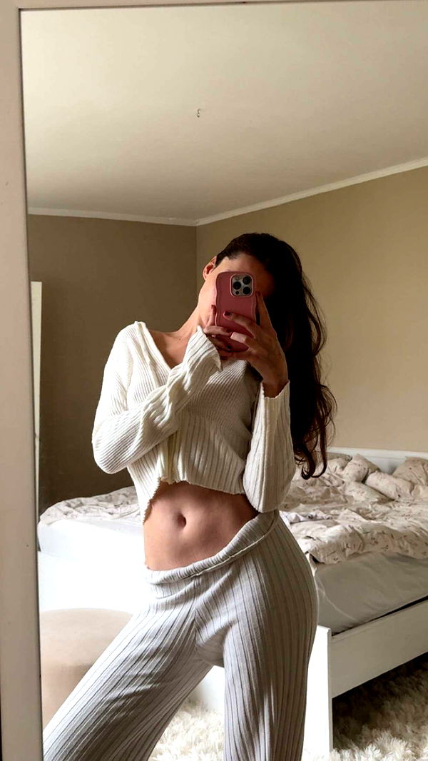 mathilda_bergs image ~ Altpins