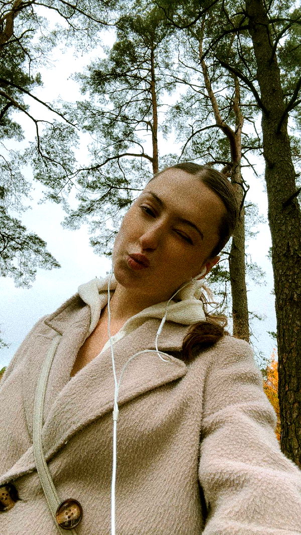 mathilda_bergs image ~ Altpins