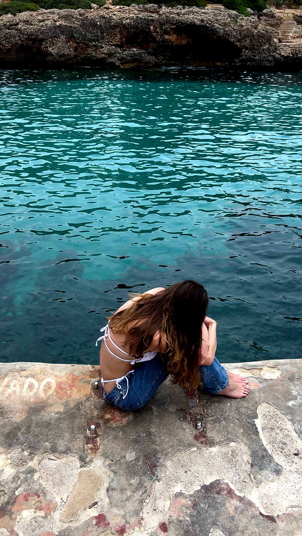 mathilda_bergs image ~ Altpins