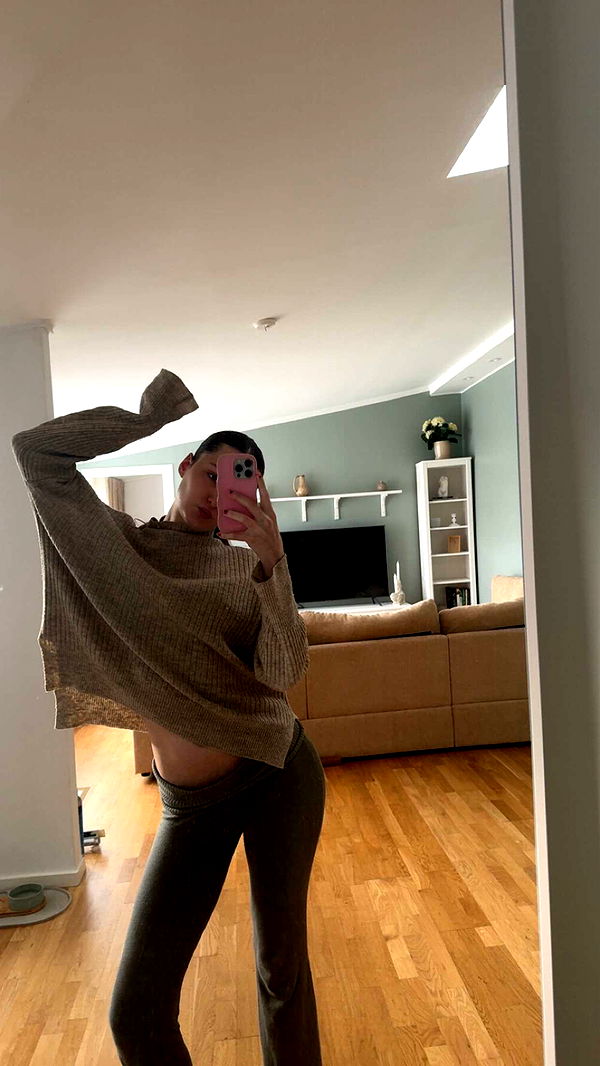 mathilda_bergs image ~ Altpins