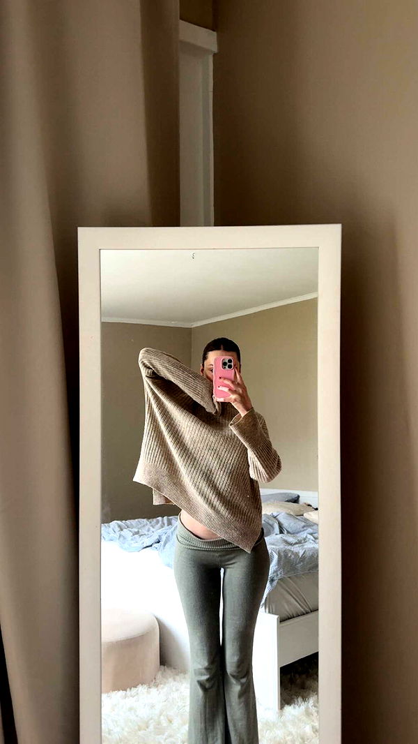 mathilda_bergs image ~ Altpins