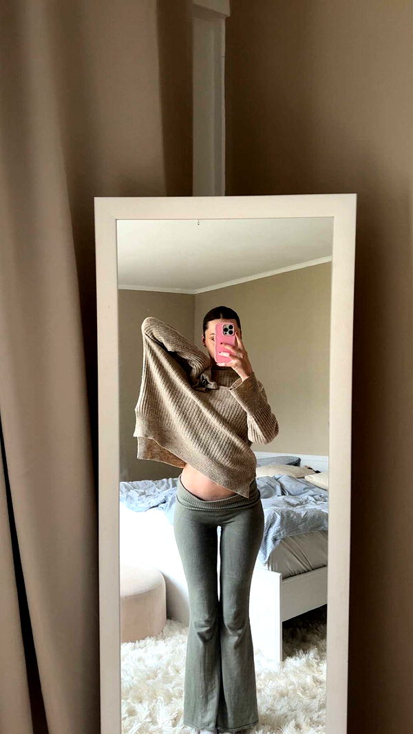 mathilda_bergs image ~ Altpins