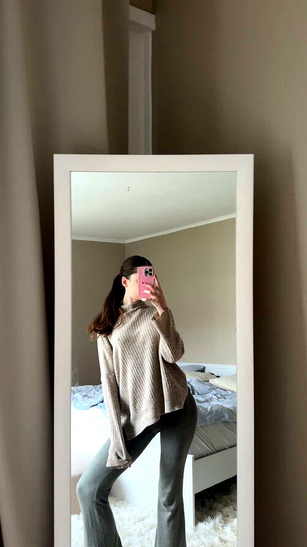 mathilda_bergs image ~ Altpins