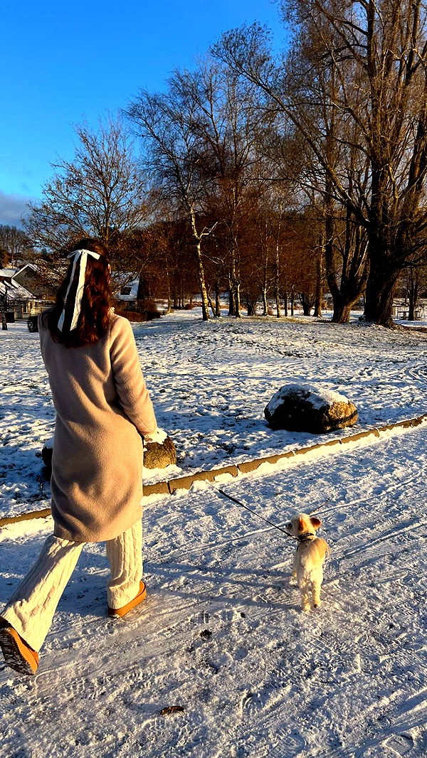 mathilda_bergs image ~ Altpins