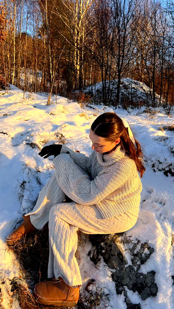 mathilda_bergs image ~ Altpins