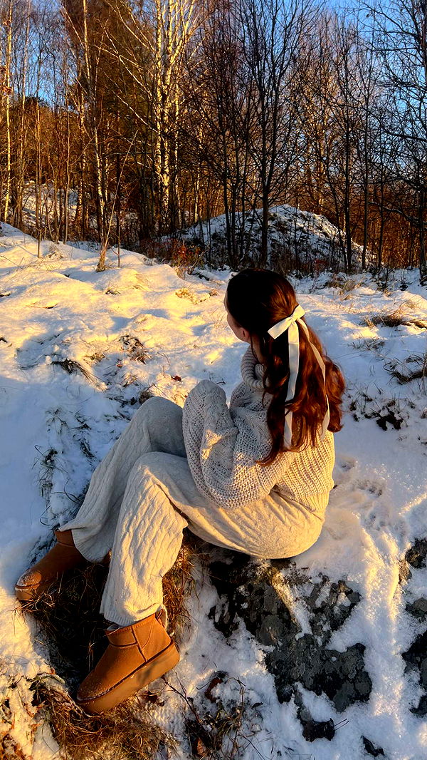 mathilda_bergs image ~ Altpins