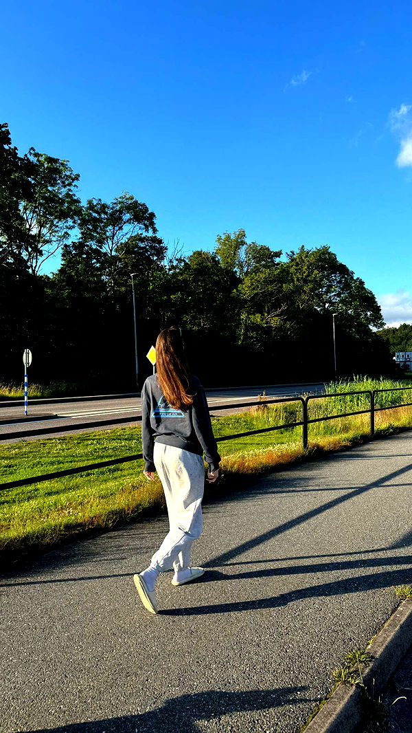 mathilda_bergs image ~ Altpins