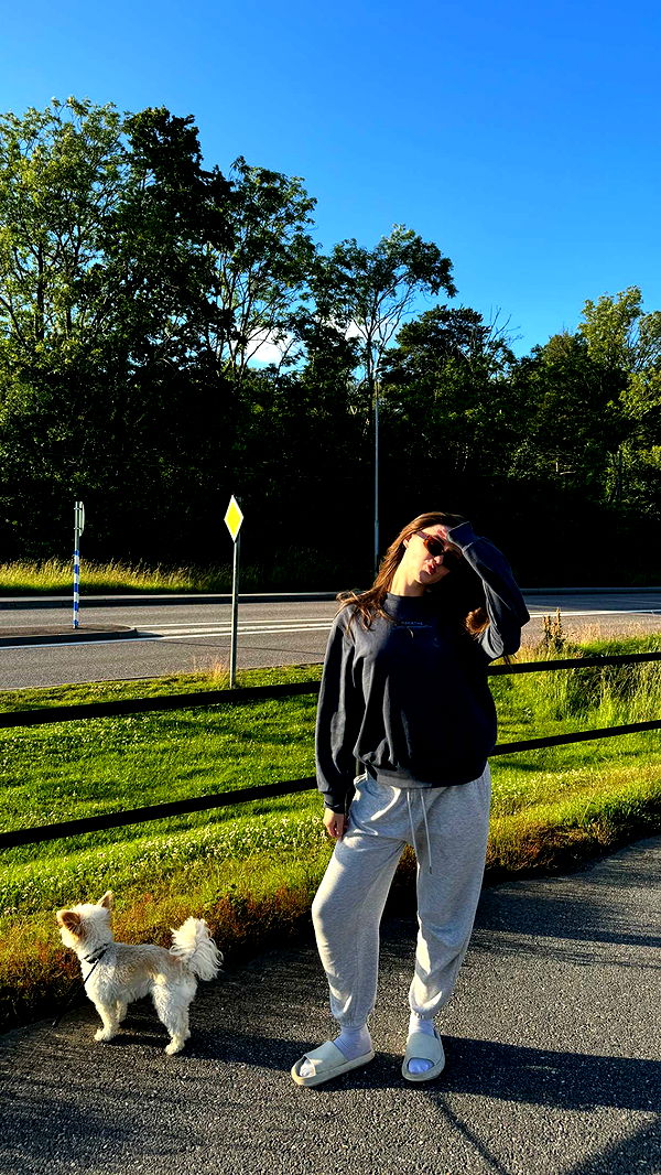 mathilda_bergs image ~ Altpins