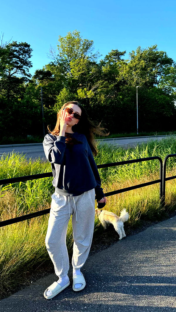 mathilda_bergs image ~ Altpins