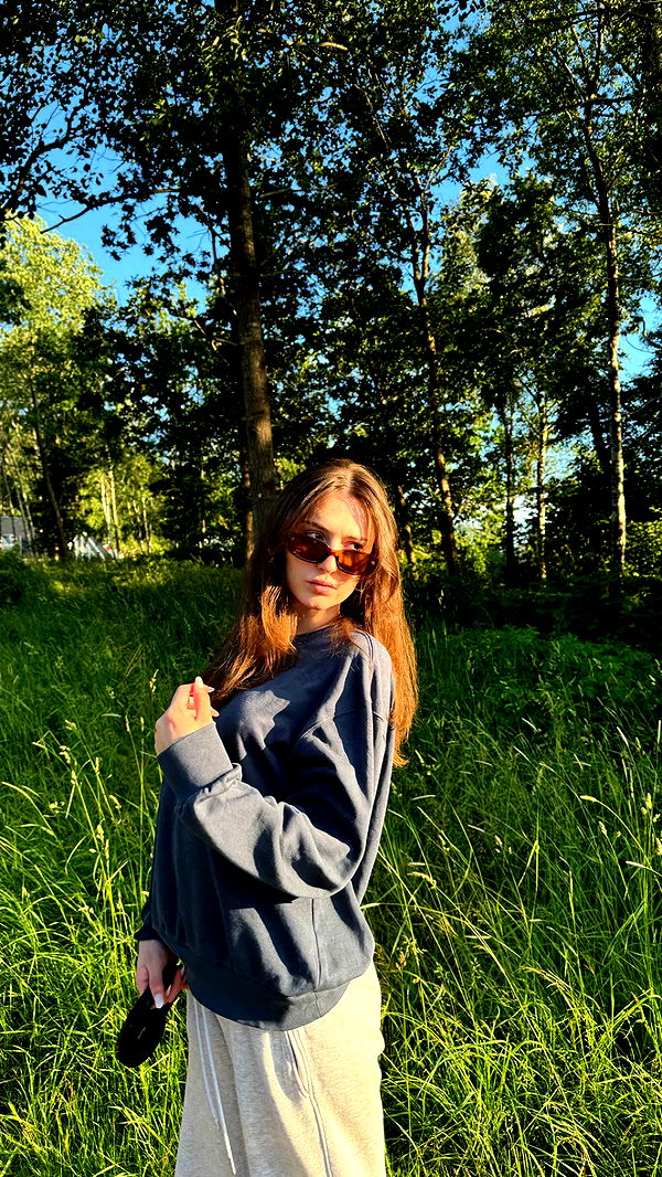 mathilda_bergs image ~ Altpins