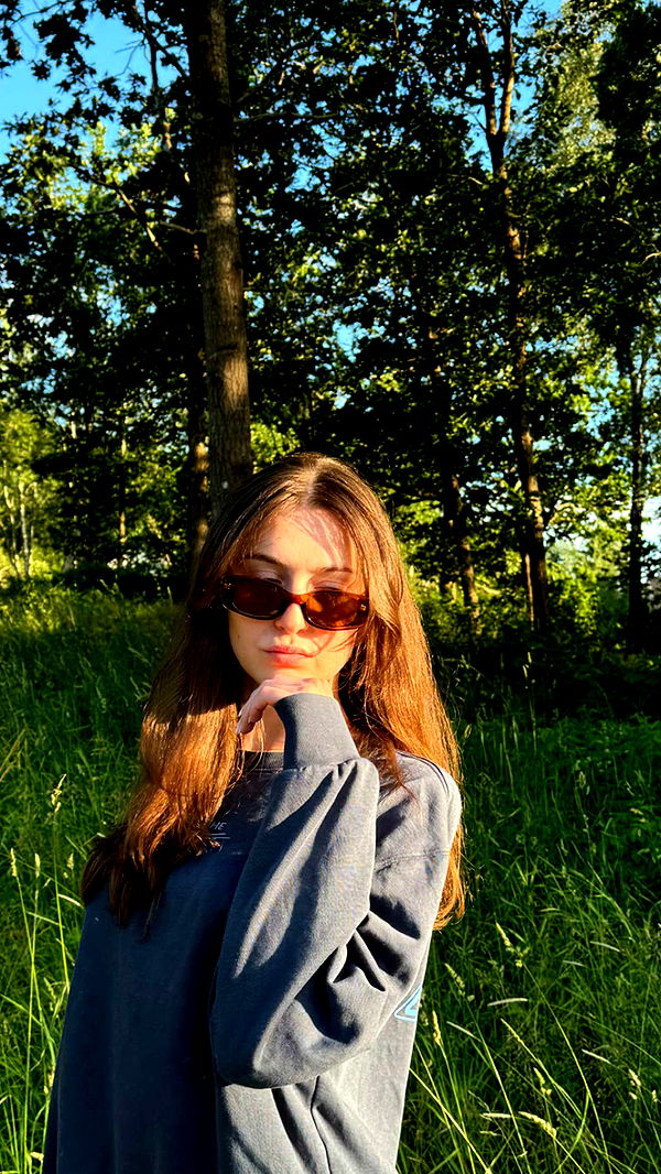 mathilda_bergs image ~ Altpins