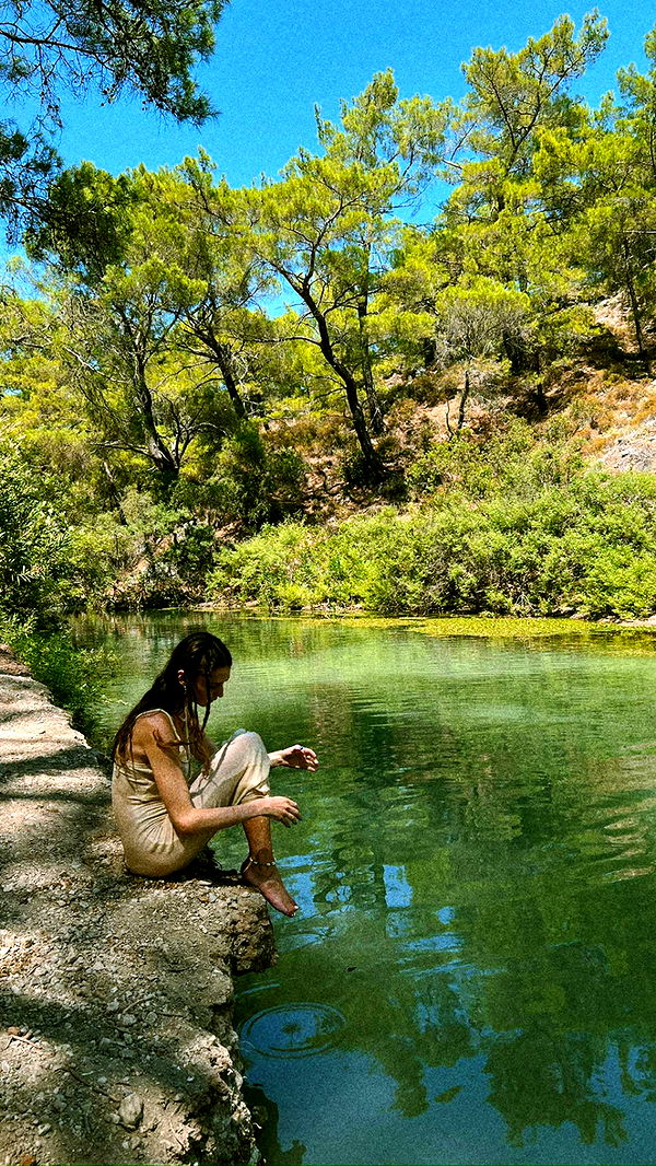 mathilda_bergs image ~ Altpins