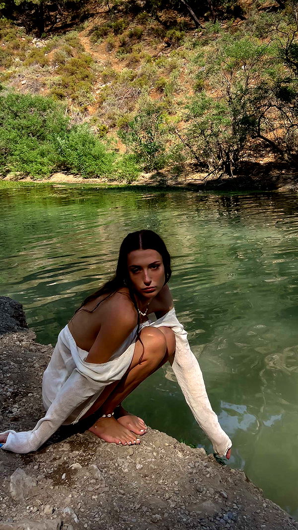 mathilda_bergs image ~ Altpins