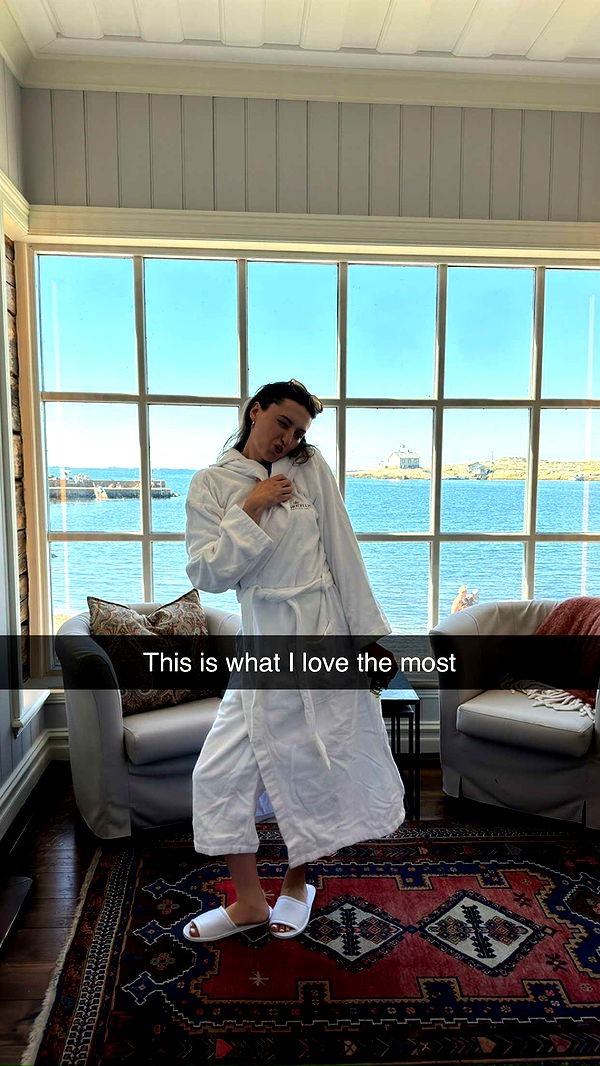 mathilda_bergs image ~ Altpins