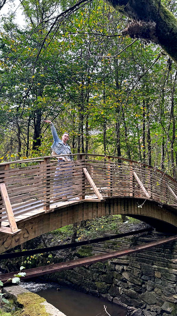 mathilda_bergs image ~ Altpins