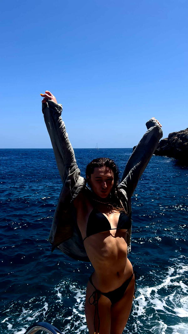 mathilda_bergs image ~ Altpins