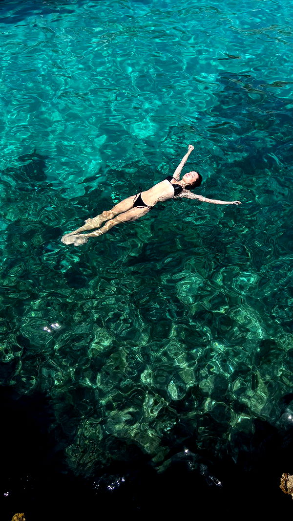 mathilda_bergs image ~ Altpins