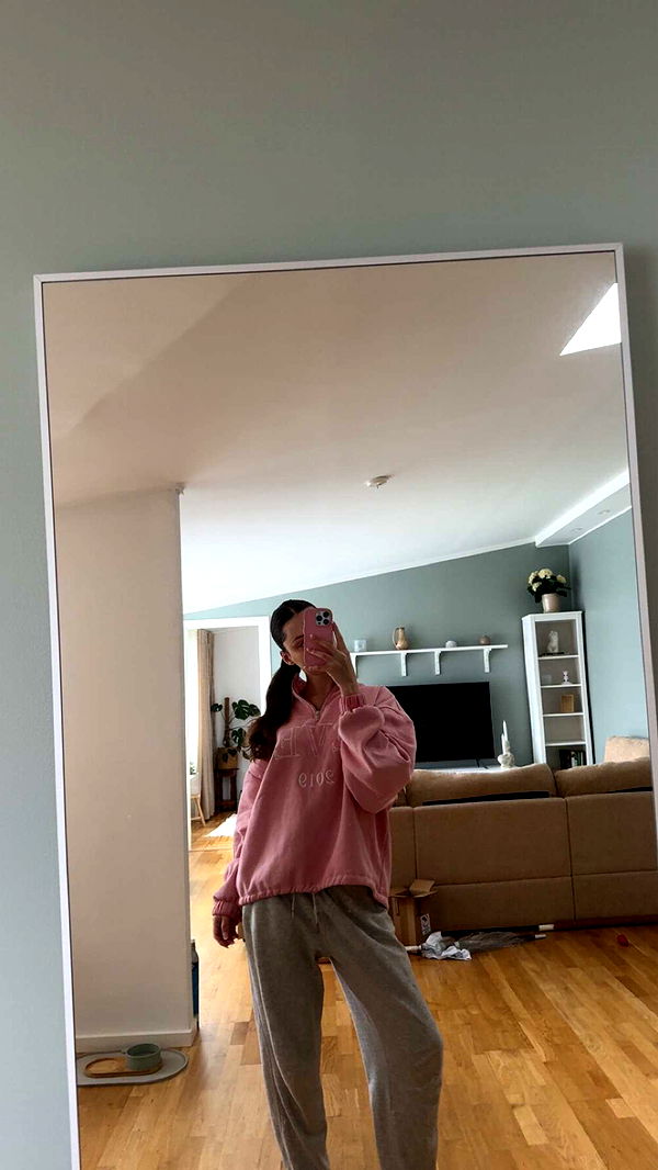 mathilda_bergs image ~ Altpins