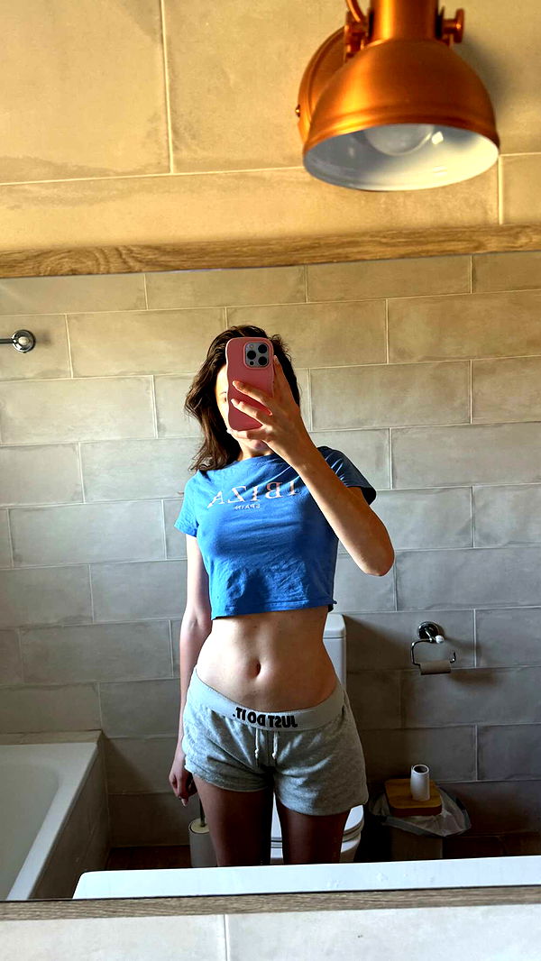 mathilda_bergs image ~ Altpins