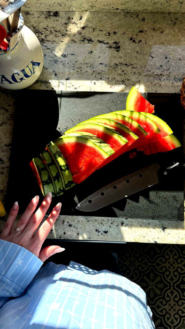 mathilda_bergs image ~ Altpins