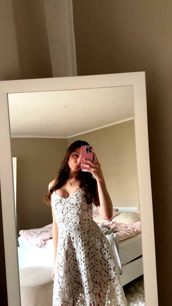 mathilda_bergs image ~ Altpins