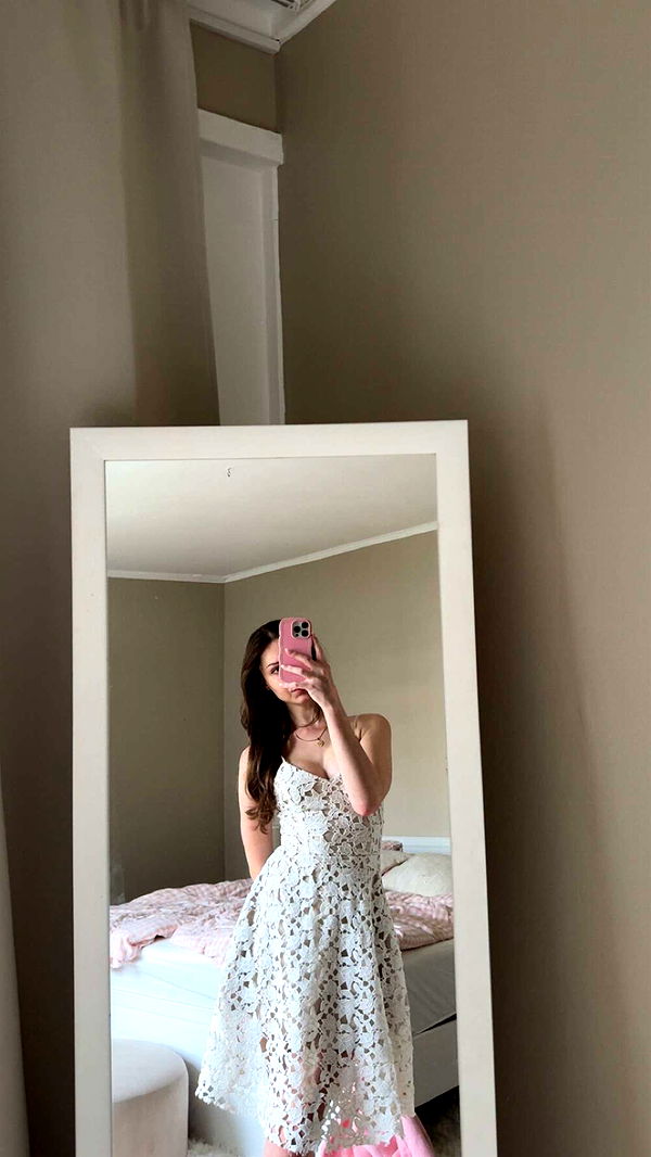 mathilda_bergs image ~ Altpins