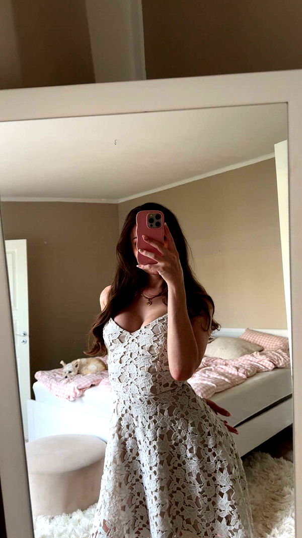 mathilda_bergs image ~ Altpins