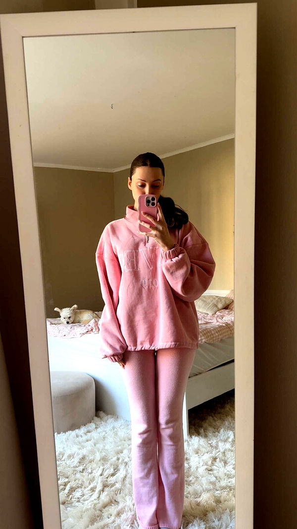 mathilda_bergs image ~ Altpins