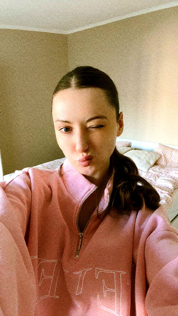 mathilda_bergs image ~ Altpins