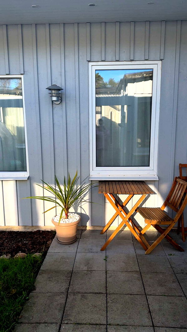 mathilda_bergs image ~ Altpins